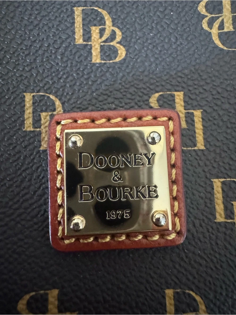 Dooney & Bourke Gretta Slim Crossbody Brown T’moro